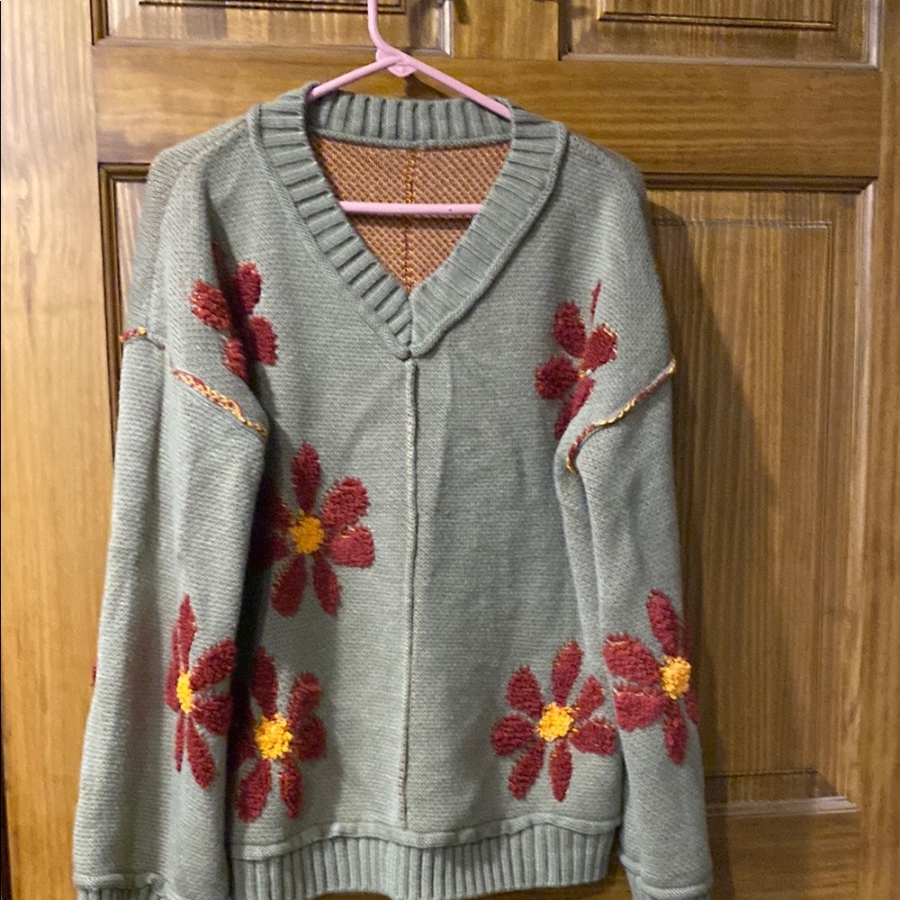 Floral Knit Sweater in Green